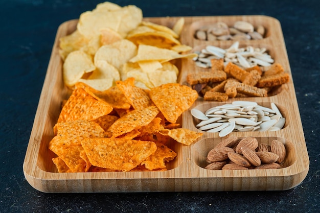 The 11 Most Popular Snacks from Around the World: A Global Taste Adventure