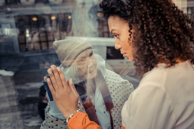 16 Mind-Blowing Facts About Sneezing That Will Leave You in Awe